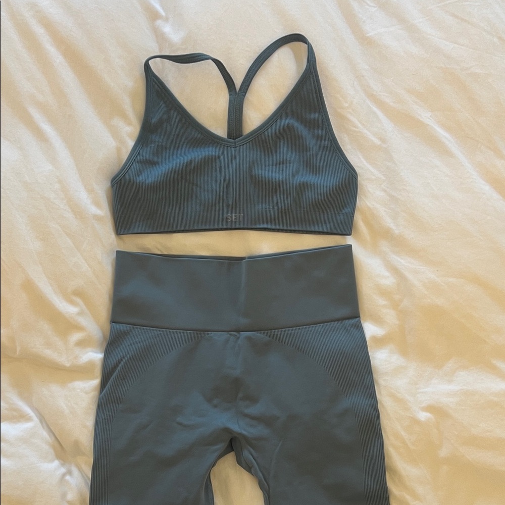 SET Active Sports Bra & Leggings Set - Blue